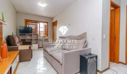 Casa com 2 quartos à venda na Rua Seno Antônio Cornely, Hípica, Porto Alegre por R$ 269.900