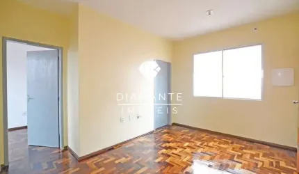 Apartamento com 2 quartos à venda na Rua Orfanotrófio, Cristal, Porto Alegre por R$ 149.000