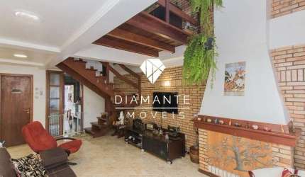 Casa com 3 quartos à venda na Avenida Copacabana, Tristeza, Porto Alegre por R$ 1.200.000