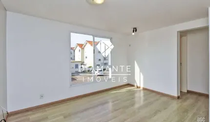 Apartamento com 2 quartos à venda na Avenida Juca Batista, Hípica, Porto Alegre por R$ 215.000