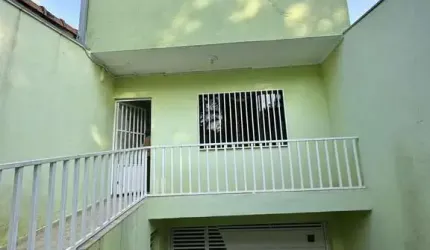 Sobrado para Venda em Santo André, Parque Oratório, 3 dormitórios, 1 suíte, 2 banheiros, 5 vagas