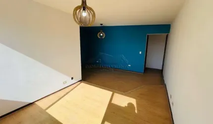Apartamento com 3 quartos à venda na Rua Aviador Vicente Wolski, Bacacheri, Curitiba por R$ 474.800
