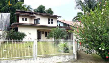 Casa à venda no Costa e Silva em Joinville