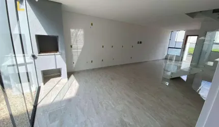 Casa com 3 dormitórios à venda, 121 m² por R$ 604.000,00 - Jardim Sofia - Joinville/SC