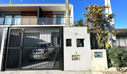 Casa à venda no Saguaçu em Joinville