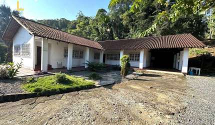 Casa em Condominio à venda no Boa Vista em Joinville, por R$ 2.300.000,00