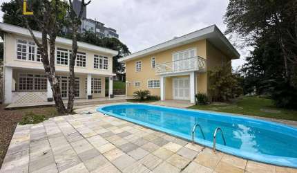 Casa com 367 m² - Floresta - Joinville/SC