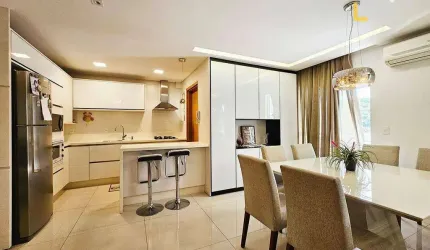 Lindo Apartamento Semi-mobiliado no Atiradores!
