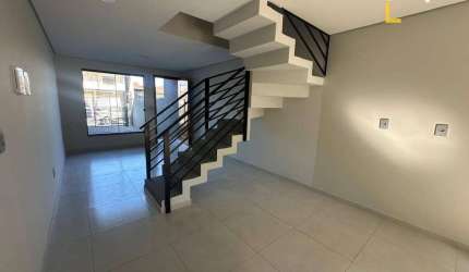Casa com 2 dormitórios à venda, 70 m² por R$ 380.000,00 - Zona Industrial Norte - Joinville/SC