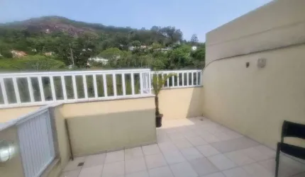Asset Imóveis vende cobertura linear com 3 quartos (1suíte), 97m², por R$ 580.000 - Itaipu - Niterói/RJ