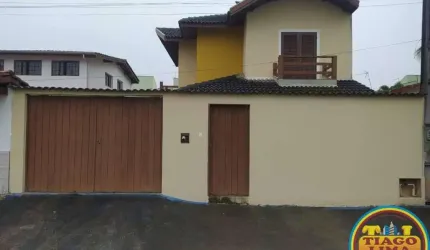 Sobrado para Venda em Caraguatatuba, Martim de Sá, 3 dormitórios, 1 suíte, 3 banheiros, 3 vagas