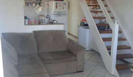 Sobrado em Condomínio para Venda em Caraguatatuba, Martim de Sá, 2 dormitórios, 1 suíte, 2 banheiros, 2 vagas