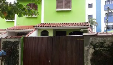 Sobrado em Condomínio para Venda em Caraguatatuba, Jardim Aruã, 2 dormitórios, 2 banheiros, 1 vaga