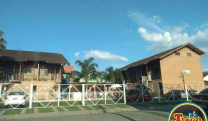 Apartamento para Locação em Caraguatatuba, Martim de Sá, 1 dormitório, 1 suíte, 2 banheiros, 1 vaga