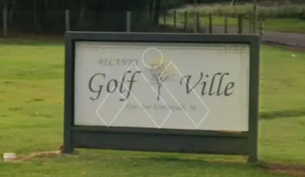 Condomínio Golf Ville Casa 3 suítes 365m2 terreno 2500m2