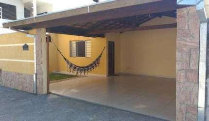 Linda casa Térrea no Residencial Flamboyant em Tremembé-SP.
