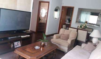 Vende-se lindo apartamento em Taubaté.