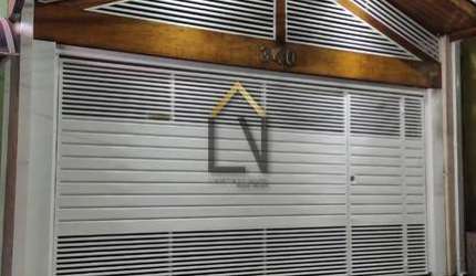 Casa de 2 dormitórios à Venda no Bairro do Belém por R$ 324.000,00