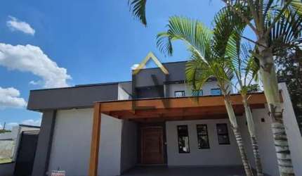 Casa à venda em condomínio (Alphaville) a 5 minutos do Centro de Taubaté