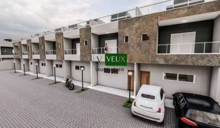 Excelente sobrados de alto padrão a venda  Massaguaçu, Caraguatatuba Triplex em condomínio fechado