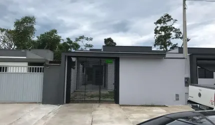 Casa nova com 3 suites , varanda gourmet 4 vagas