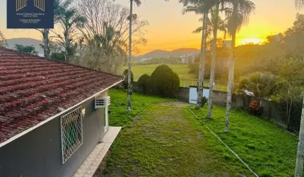 Ampla Casa no Sao Judas