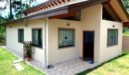 Casa para Venda em Caraguatatuba, Capricórnio II, 3 dormitórios, 1 suíte, 2 banheiros, 6 vagas