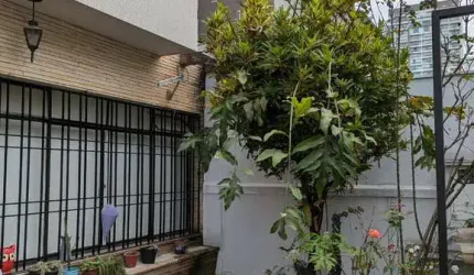 Casa no Brooklin com 159m²/Locação R$5.000,00