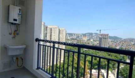 Venda apartamento no condomínio Reserva Urano