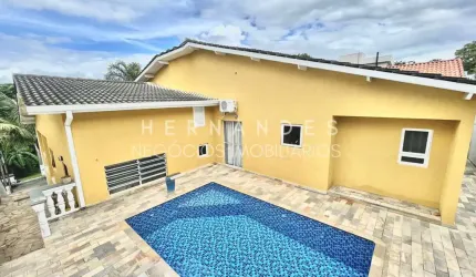 Imóvel no Tarumã com 456m² de terreno tendo 4dorm sendo 3suíte.