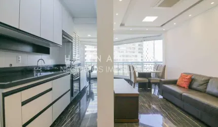 Apartamento com 53m² mobiliado com vista para o 18 do Forte