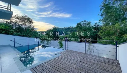 Imperdível! Casa em condomínio à venda em Santana de Parnaíba-SP, bairro Suru: 3 quartos, 1 suíte, 2 salas, 3 banheiros, 6 vagas, 218m².