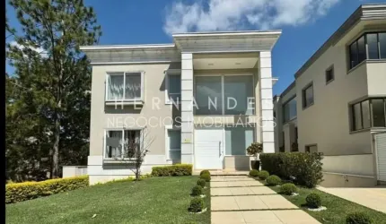 Residencial Vila Solaia imóvel com 568,94 m² sendo 4 suítes amplas com closet