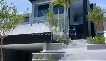 Casa Espetacular à Venda no Residencial Santa Anna com 375m² de terreno sendo 3suítes