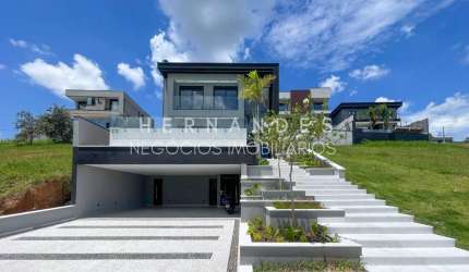 Casa Espetacular à Venda no Residencial Santa Anna ? Santana de Parnaíba, SP sendo 375m² de terreno com 3suítes