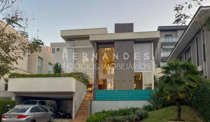 Casa mobilada de luxo para locação em condomínio no Alphaville! 4 quartos, 4 suítes, 3 salas, 5 banheiros, 2 vagas de garagem, 390m².