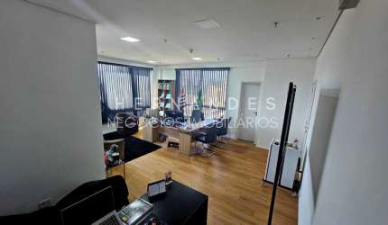 Sala comercial à venda no New Business Center (Bethaville)