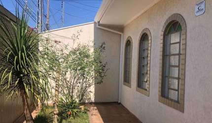 Linda Casa Próximo ao UPA do Bela Vista