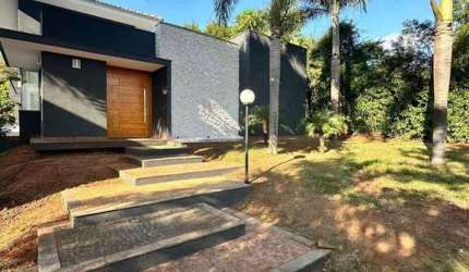 Lindissima casa no Recanto dos Nobres II
