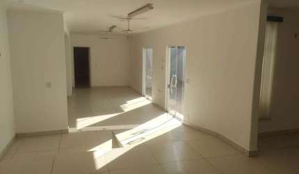 Casa comercial para locação