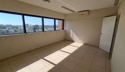 Venda: Ótima Sala Comercial No Busines Office