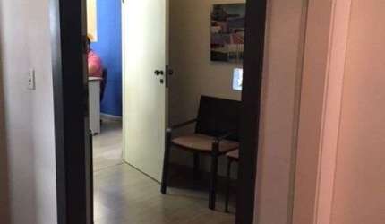 ÓTIMO CONJUNTO COMERCIAL NO ITAIM BIBI - 03 SALAS - 02 VAGAS