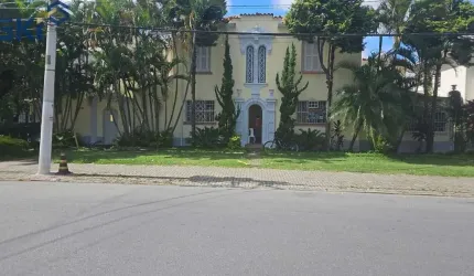 VENDO CASA NO JARDIM PALISTA  244M² / 7 vagas ....