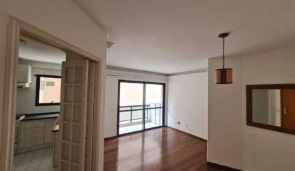 APARTAMENTO COM 70 M²,2 DORM.SENDO 1 SUÍTE,2 VAGAS E PRÓXIMO AO HOSPITAL DAS CLINICAS.