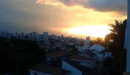 Casa tipo sobrado à venda!Sua Nova Residência no Jardim França: Luxo e Conforto Neste Bairro Nobre.