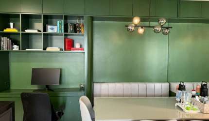 Oportunidade : Apartamento Mobiliado com 2 Quartos, Suíte e Condomínio Clube Completo