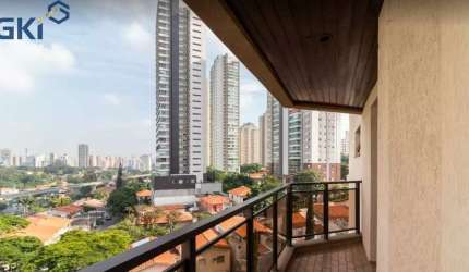 Apartamento reformado à  venda no Campo Belo