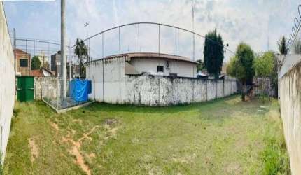 Terreno comercal de 465m na Cidade Nova