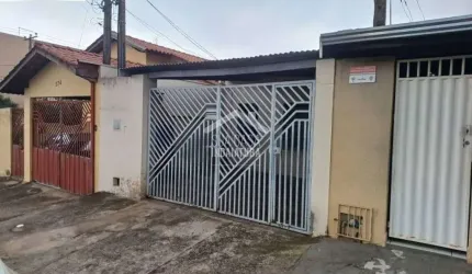 Casa terrea no Jardim Alice com 2 quartos e escritório