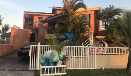 Casa com 5 dormitórios à venda, 359 m² por R$ 3.500.000,00 - Atami - Pontal do Paraná/PR